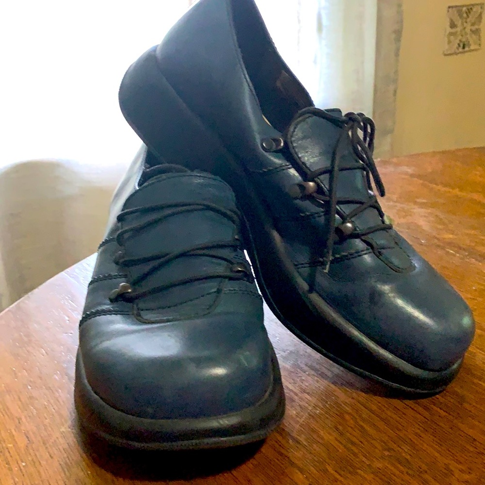 Dansko Lace Up Clogs/Loafers Size EU 41 Blue